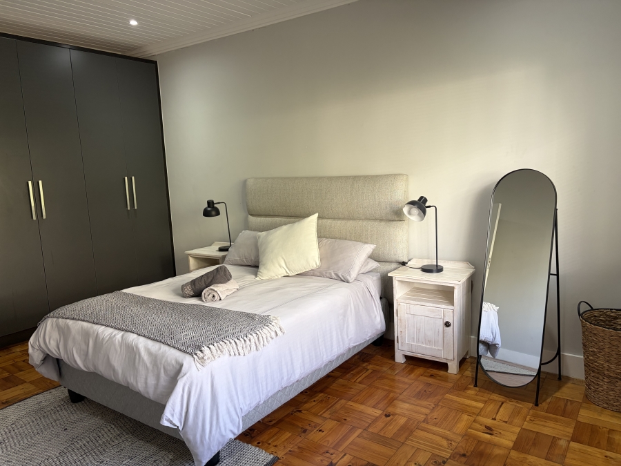 To Let 2 Bedroom Property for Rent in Sea Point Western Cape